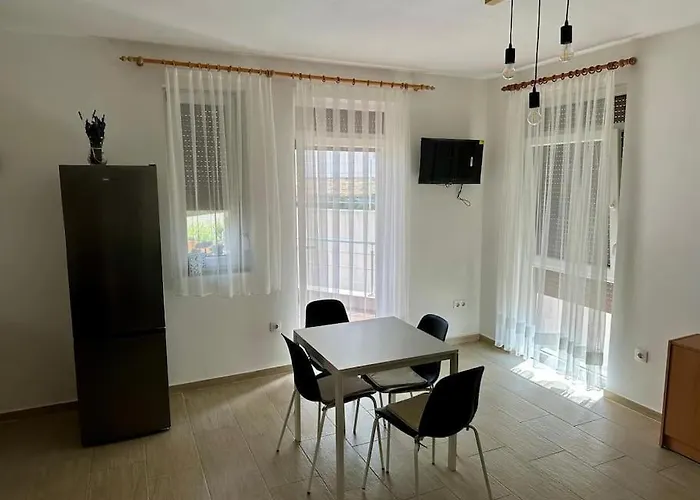 Maya Apartment